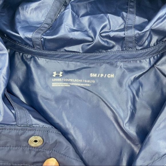 NWOT Under Armour Hybrid Wind Rain Pullover - size Small - Picture 8 of 13